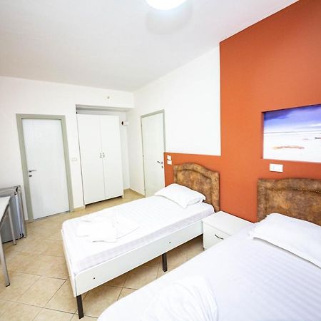 Ideal Aparthotel Saranda Sarandë Exterior foto